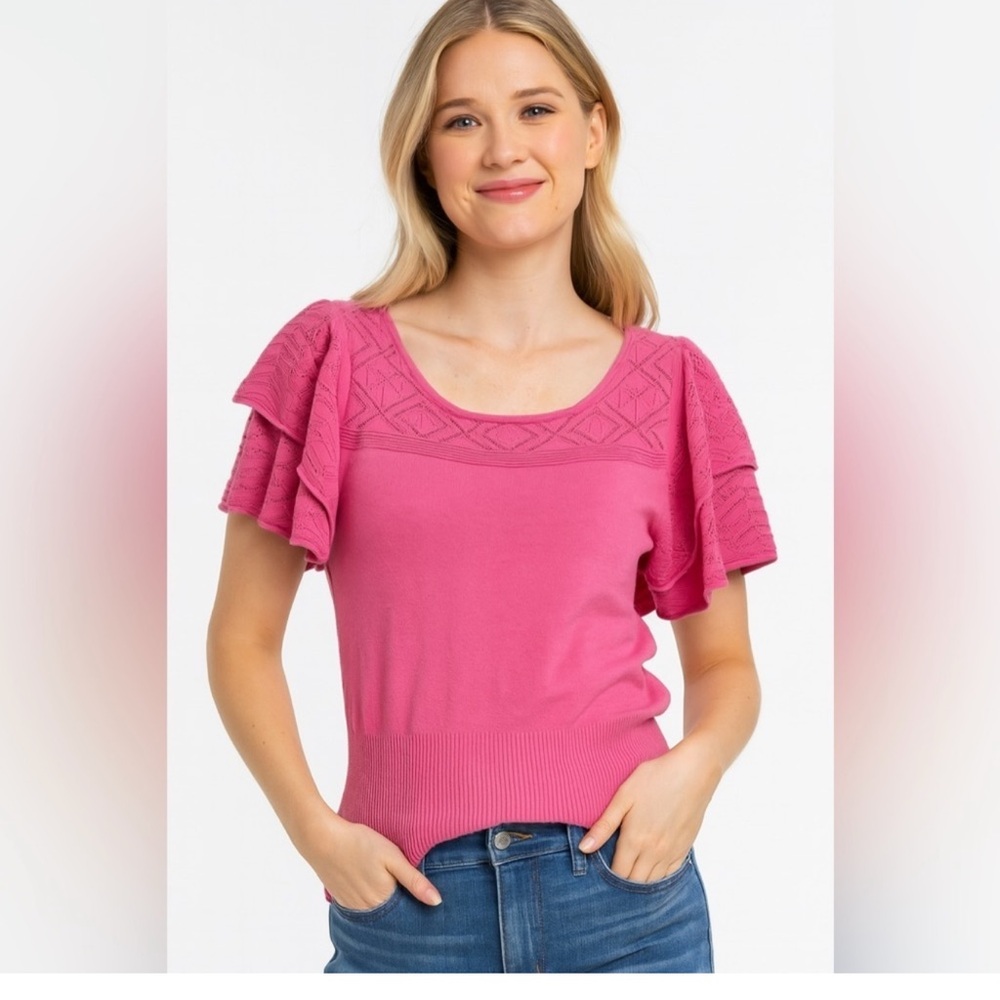 Neiman Marcus Pink Knit Ruffle Sleeve Top